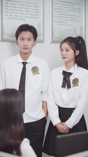 偏偏他是光(30集) 偏偏他是光(30集)男频短剧推荐