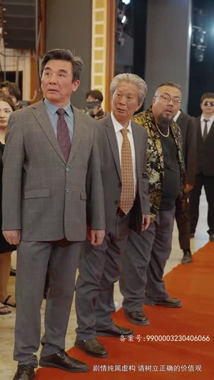 与凤行之战神妈妈不装了(90集) 与凤行之战神妈妈不装了(90集)最新热播短剧