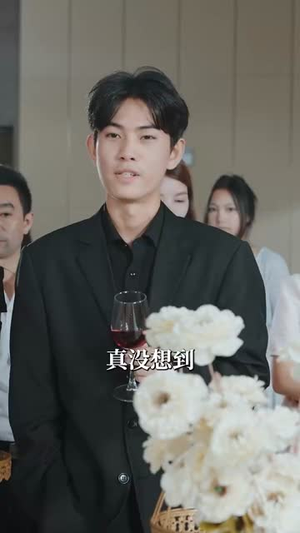 老外来踢场我老妈一首国风飒爆全场（80集）全集我都看完了