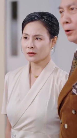 老公寿宴上我官宣离婚（70集）亿万短剧抢先看