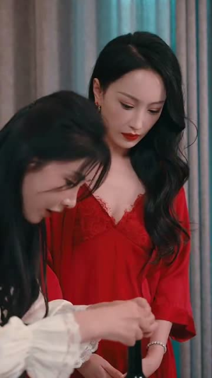 从直播开始预见未来（72集）爆款短剧追不停