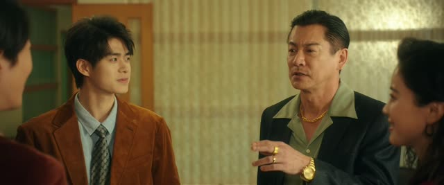 我和我爸的18岁（24集）精彩热门短剧