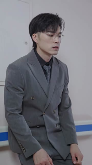 离婚后,千金曝光啦(100集) 离婚后,千金曝光啦(100集)最新短剧抢先看