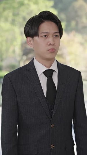 互换后，与渣男他弟恋爱了（100集）爆火短剧推荐