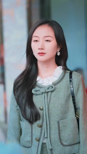 家和万事兴之蛇年阖家欢（66集）短剧热门推荐