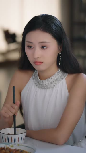 谈个恋爱吧伍助理（45集）短剧解说全集