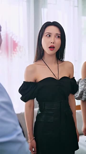 我的绝色美女房客（70集）最新上映的短剧