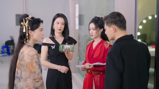 许你万丈光芒(16集) 许你万丈光芒(16集)免费短剧全集看