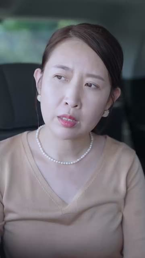 年过半百她美又飒（71集） 短剧追不停