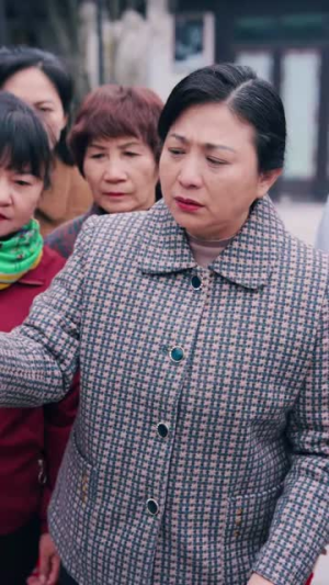 最后一舞(51集) 最后一舞(51集) 抢先看热门短剧