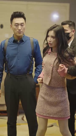 穿越寒冰拥抱你（60集） 好看短剧看不停