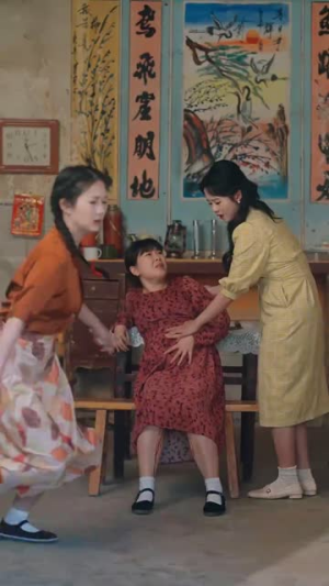 穿成指挥官前妻后被全家团宠（76集）小短剧抢先看