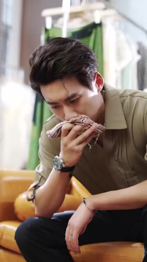 我怀崽他孕吐三胎团宠我赢麻了(80集) 我怀崽他孕吐三胎团宠我赢麻了(80集)热门短剧分享