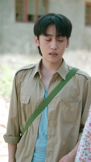 重回八零从摆地摊开启我的发家路 (92集) 重回八零从摆地摊开启我的发家路 (92集)男主角是谁