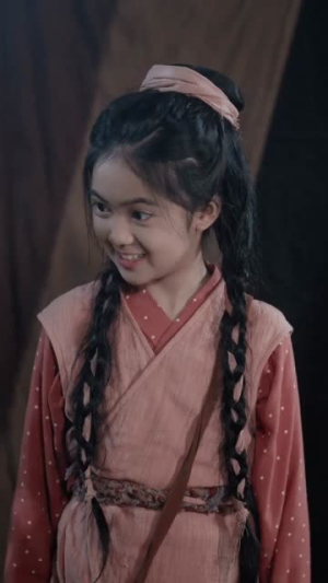 惊逃荒路上她捡到了一代君王（78集）好看又上头短剧