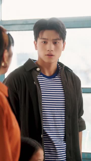 八零我成了老公的朱砂痣(64集) 八零我成了老公的朱砂痣(64集)全网短剧抢先看