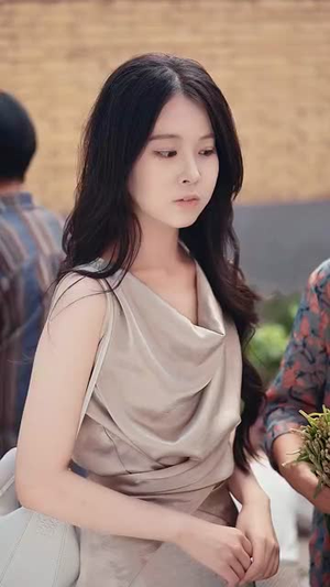 乡村之出人头地（80集）精彩短剧片段