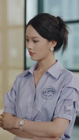 退役后我觉醒了黄金瞳(82集) 退役后我觉醒了黄金瞳(82集)网络小短剧