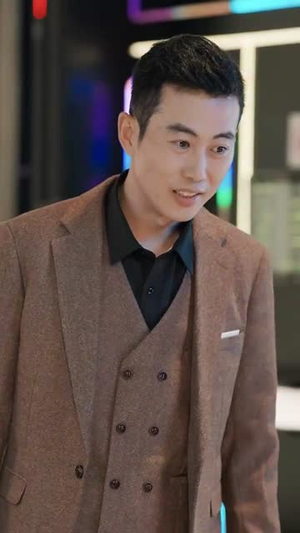 拒给校花买单系统奖励我自己花（105集）越看越好看短剧