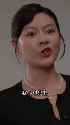 被偷听心声后，全家追着老妈宠 (55集) 精彩短剧片段