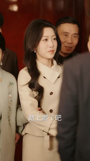 她自万丈荣光（75集）今日最火短剧