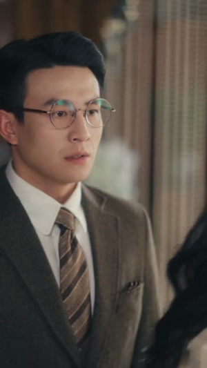 琉璃钟，琥珀浓（90集）最新热播短剧