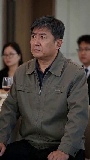 我靠养蜂逆袭人生(42集) 我靠养蜂逆袭人生(42集)热门短剧抢先