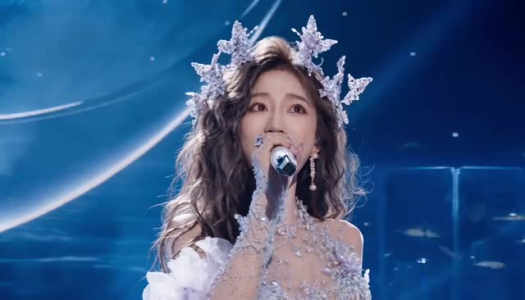 丑女大翻身(19集) 丑女大翻身(19集)每天分享短剧