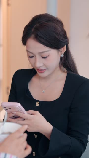 拜金前女友不爱钱了，陆总已急哭（40集）全集我都看完了