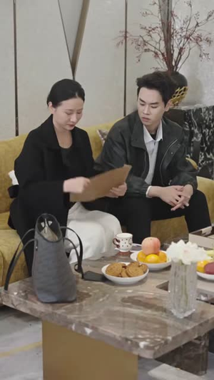 寻踪觅影:与你在谎言尽头(60集) 寻踪觅影:与你在谎言尽头(60集)短剧推荐分享