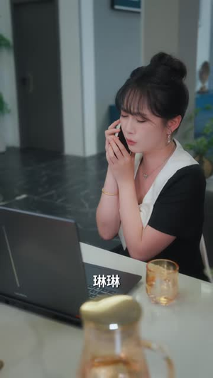 高温断电，舍友全家来我家避暑（40 集）精彩短剧上线