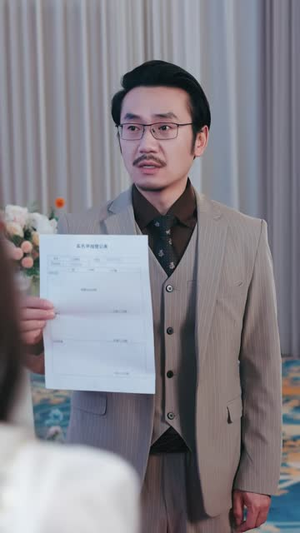 全家偏心养女，真千金靠实力翻盘（40 集）异地恋短剧