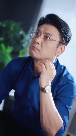 实习生勇闯新闻部（60 集）太扎心了