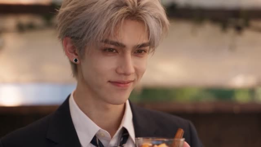 我白允熙,很不高兴认识你(72集) 我白允熙,很不高兴认识你(72集)女频短剧